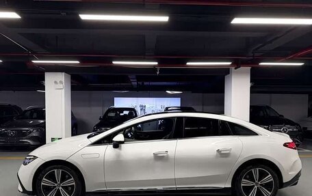 Mercedes-Benz EQE, 2025 год, 6 360 000 рублей, 15 фотография