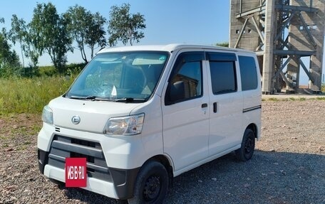 Daihatsu Hijet X, 2018 год, 610 000 рублей, 2 фотография