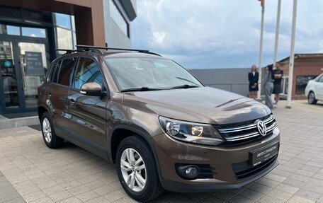 Volkswagen Tiguan I, 2015 год, 1 390 000 рублей, 3 фотография