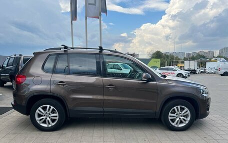 Volkswagen Tiguan I, 2015 год, 1 390 000 рублей, 4 фотография