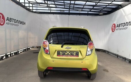 Chevrolet Spark III, 2010 год, 500 000 рублей, 4 фотография