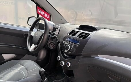 Chevrolet Spark III, 2010 год, 500 000 рублей, 15 фотография