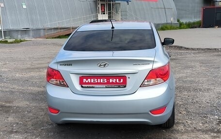 Hyundai Solaris II рестайлинг, 2012 год, 720 000 рублей, 4 фотография