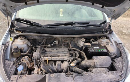 Hyundai Solaris II рестайлинг, 2012 год, 720 000 рублей, 7 фотография
