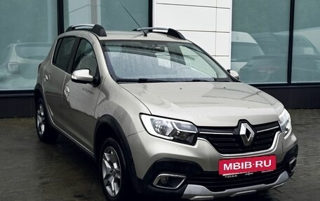 Renault Sandero II рестайлинг, 2021 год, 1 349 000 рублей, 7 фотография