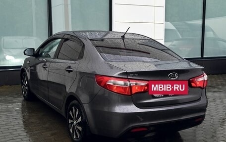 KIA Rio III рестайлинг, 2012 год, 735 000 рублей, 3 фотография