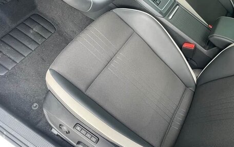 Volkswagen Golf VIII, 2023 год, 1 840 000 рублей, 21 фотография