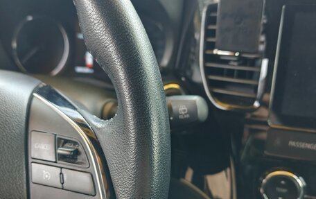 Mitsubishi Outlander III рестайлинг 3, 2022 год, 2 190 000 рублей, 8 фотография