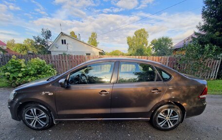 Volkswagen Polo VI (EU Market), 2016 год, 900 000 рублей, 2 фотография