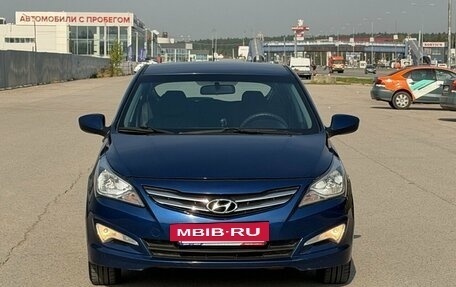 Hyundai Solaris II рестайлинг, 2015 год, 1 045 000 рублей, 3 фотография