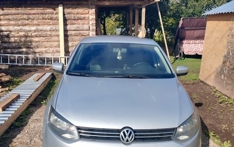 Volkswagen Polo VI (EU Market), 2010 год, 470 000 рублей, 1 фотография