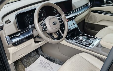 KIA Carnival, 2021 год, 3 999 000 рублей, 8 фотография