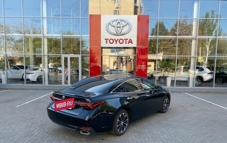 Toyota Avalon, 2022 год, 3 599 000 рублей, 5 фотография