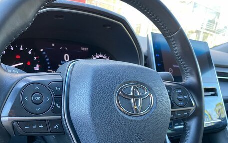 Toyota Avalon, 2022 год, 3 599 000 рублей, 18 фотография