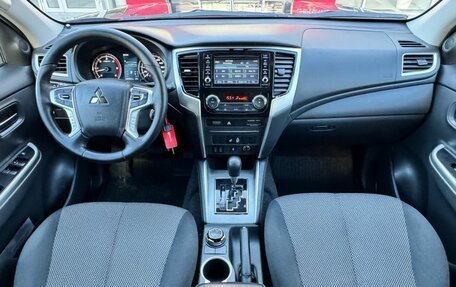 Mitsubishi L200 IV рестайлинг, 2021 год, 3 149 000 рублей, 8 фотография