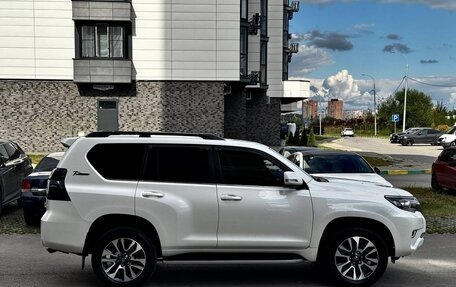 Toyota Land Cruiser Prado 150 рестайлинг 2, 2018 год, 4 800 000 рублей, 6 фотография