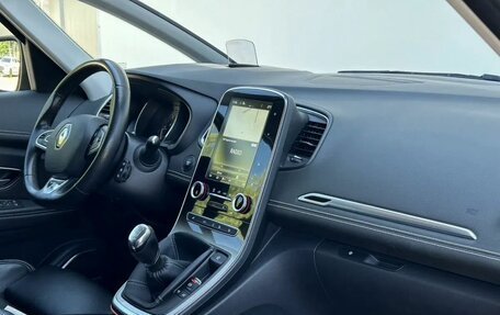 Renault Scenic IV, 2018 год, 2 400 000 рублей, 10 фотография