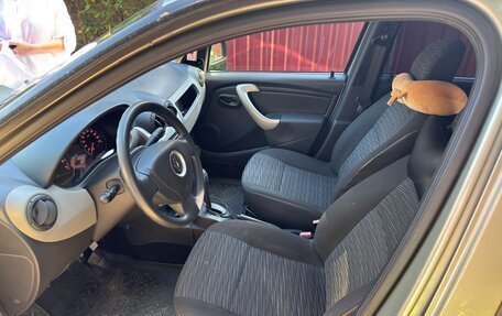 Renault Logan I, 2010 год, 600 000 рублей, 7 фотография