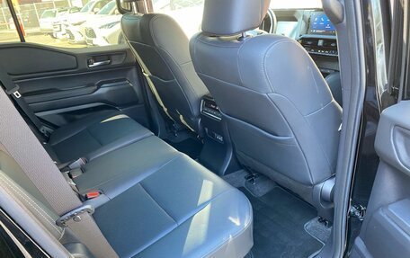 Toyota Land Cruiser Prado, 2024 год, 8 500 000 рублей, 13 фотография