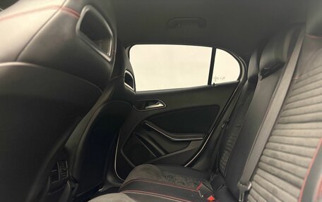 Mercedes-Benz GLA, 2019 год, 3 099 000 рублей, 20 фотография