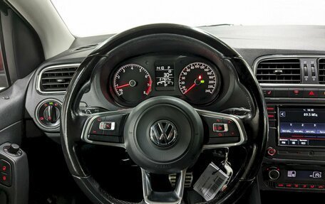 Volkswagen Polo VI (EU Market), 2018 год, 990 000 рублей, 24 фотография