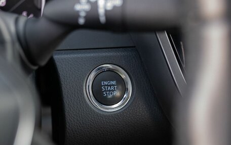 Toyota Camry, 2019 год, 3 100 000 рублей, 15 фотография