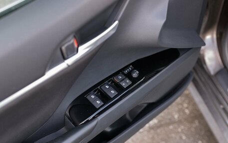 Toyota Camry, 2019 год, 3 100 000 рублей, 16 фотография