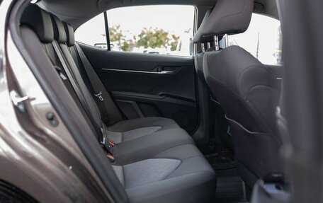 Toyota Camry, 2019 год, 3 100 000 рублей, 18 фотография