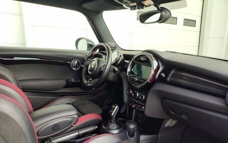 MINI Hatch, 2018 год, 3 299 000 рублей, 14 фотография
