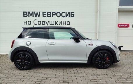 MINI Hatch, 2018 год, 3 299 000 рублей, 6 фотография