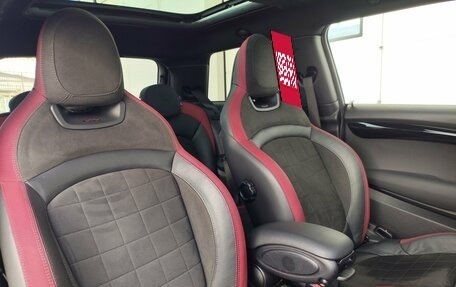 MINI Hatch, 2018 год, 3 299 000 рублей, 15 фотография