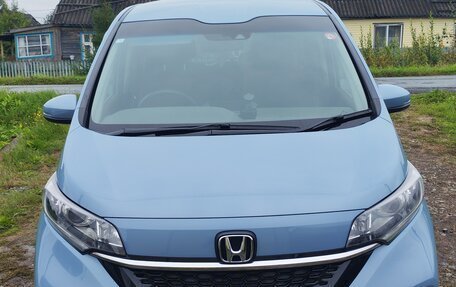 Honda Freed II, 2020 год, 1 700 000 рублей, 6 фотография