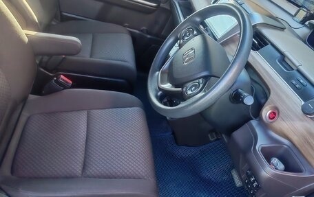 Honda Freed II, 2020 год, 1 700 000 рублей, 15 фотография