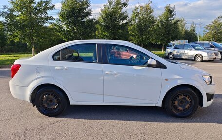 Chevrolet Aveo III, 2014 год, 850 000 рублей, 4 фотография
