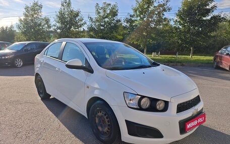 Chevrolet Aveo III, 2014 год, 850 000 рублей, 3 фотография