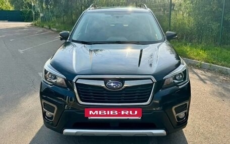 Subaru Forester, 2018 год, 2 450 000 рублей, 2 фотография