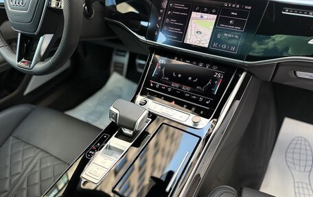 Audi A8, 2026 год, 22 700 000 рублей, 21 фотография