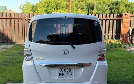 Honda Freed I, 2012 год, 1 050 000 рублей, 4 фотография