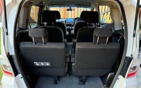 Honda Freed I, 2012 год, 1 050 000 рублей, 12 фотография
