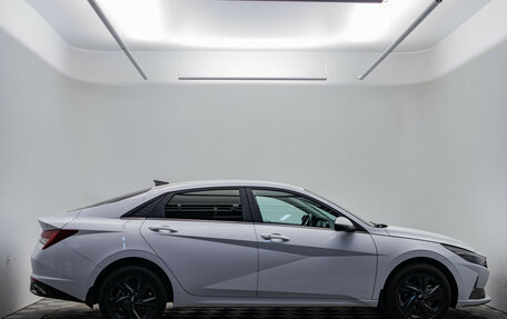 Hyundai Elantra, 2021 год, 2 190 000 рублей, 6 фотография