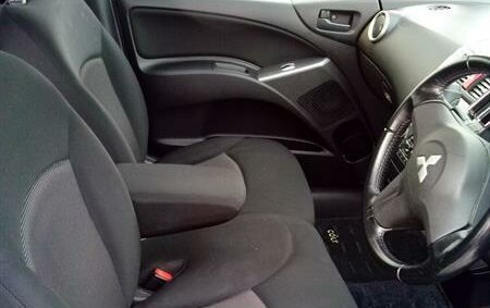 Mitsubishi Colt VI рестайлинг, 2009 год, 330 000 рублей, 5 фотография