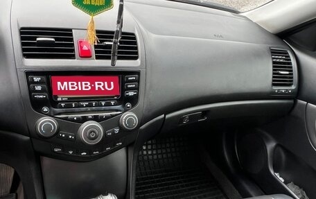 Honda Accord VII рестайлинг, 2007 год, 900 000 рублей, 9 фотография