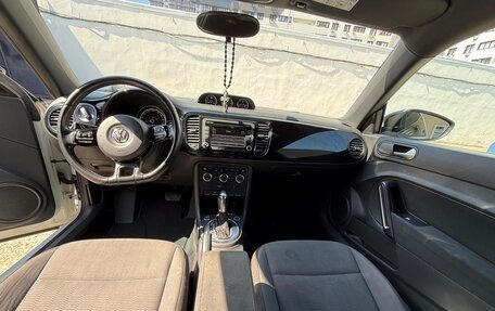 Volkswagen Beetle, 2014 год, 1 250 000 рублей, 14 фотография