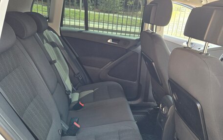 Volkswagen Tiguan I, 2011 год, 1 075 000 рублей, 8 фотография