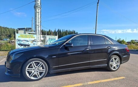 Mercedes-Benz E-Класс, 2012 год, 1 600 000 рублей, 2 фотография