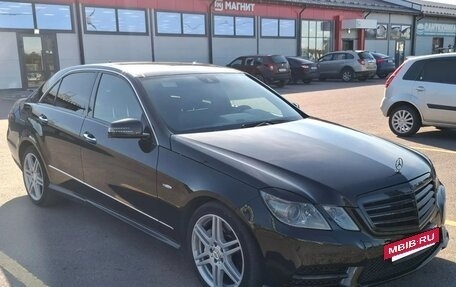 Mercedes-Benz E-Класс, 2012 год, 1 600 000 рублей, 3 фотография