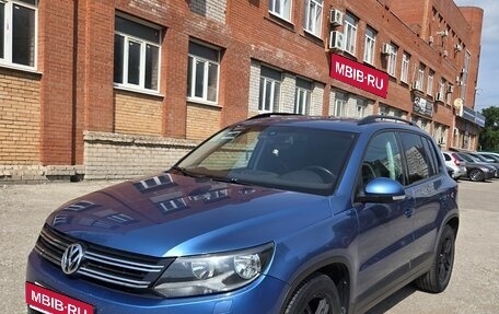 Volkswagen Tiguan I, 2011 год, 1 075 000 рублей, 1 фотография