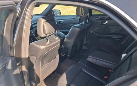 Mercedes-Benz E-Класс, 2012 год, 1 600 000 рублей, 11 фотография