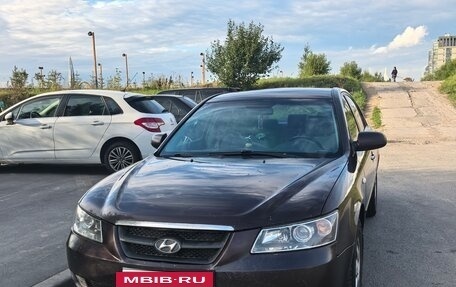 Hyundai Sonata VI, 2005 год, 430 000 рублей, 2 фотография