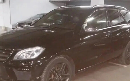 Mercedes-Benz M-Класс, 2015 год, 2 500 000 рублей, 8 фотография